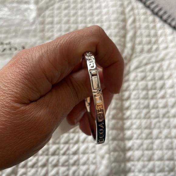 Authentic Coach signature bracelet - Picture 3 of 6